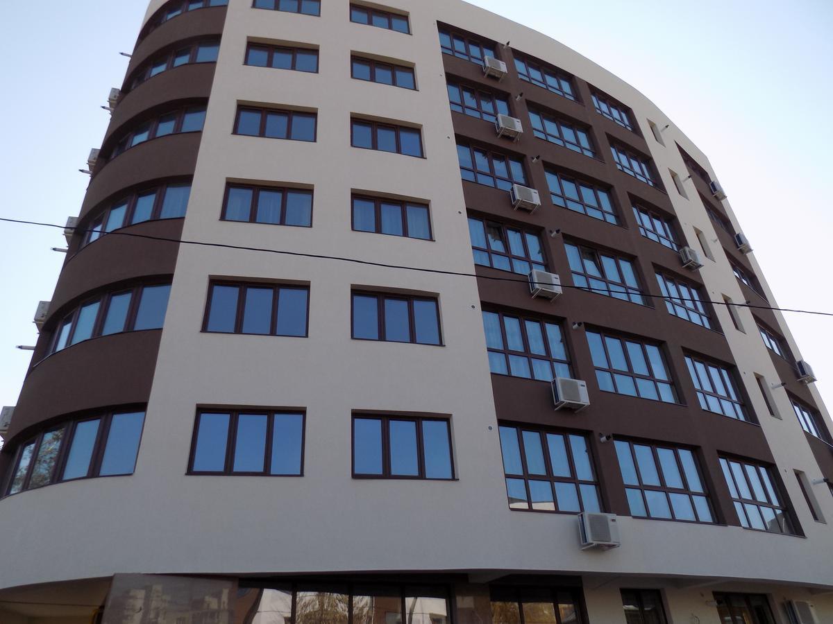 Rivera Apartments-Palasmall 雅西 外观 照片
